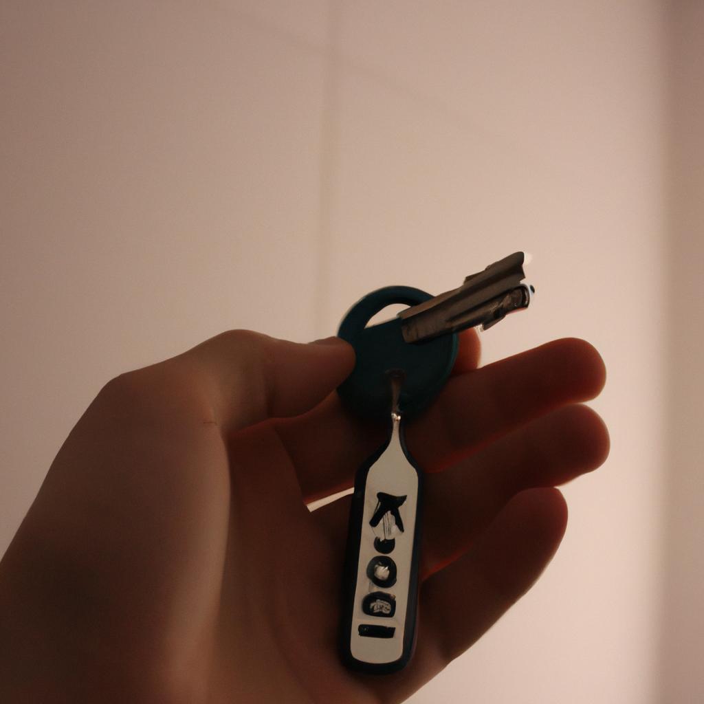Person holding a room key